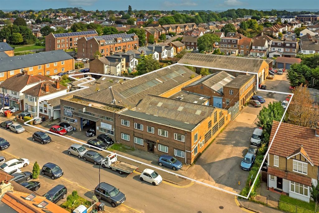 Sutton Road & Pickford Road